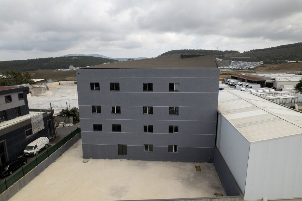 Yalın Dekorasyon 8735 Ada 13 Parsel Ferhatpaşa / Ataşehir
