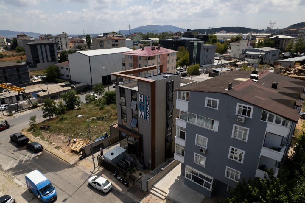 Adg 1.Plaza 0 Ada 2828 Parsel Ferhatpaşa / Ataşehir