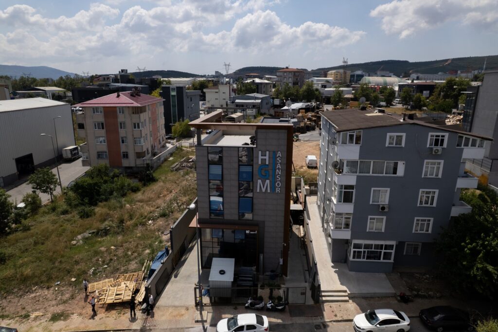 Adg 1.Plaza 0 Ada 2828 Parsel Ferhatpaşa / Ataşehir